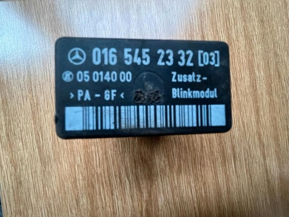 Mercedes W638 Vito Steuergerät Blinkermodul Relais 0165452332 - ECU 트럭 용 : 사진 2 Mercedes W638 Vito Steuergerät Blinkermodul Relais 0165452332 - ECU 트럭 용 : 사진 2