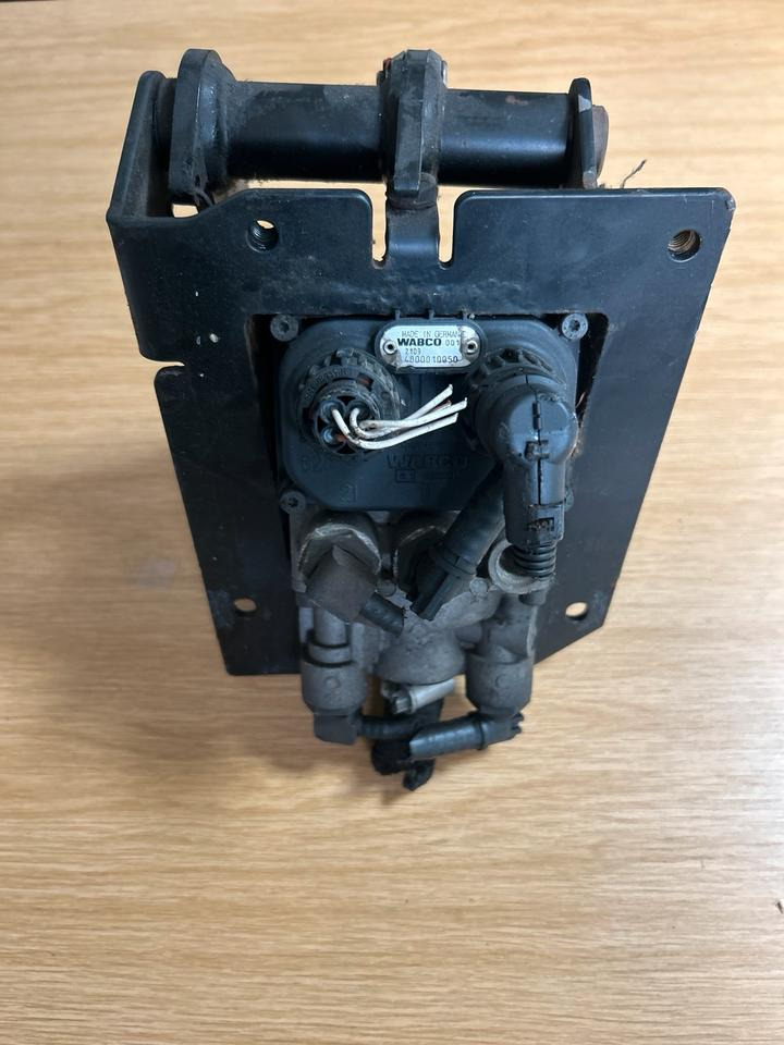Wabco Bremssteuerventil 4800010050 - 브레이크 밸브 트럭 용 : 사진 1 Wabco Bremssteuerventil 4800010050 - 브레이크 밸브 트럭 용 : 사진 1