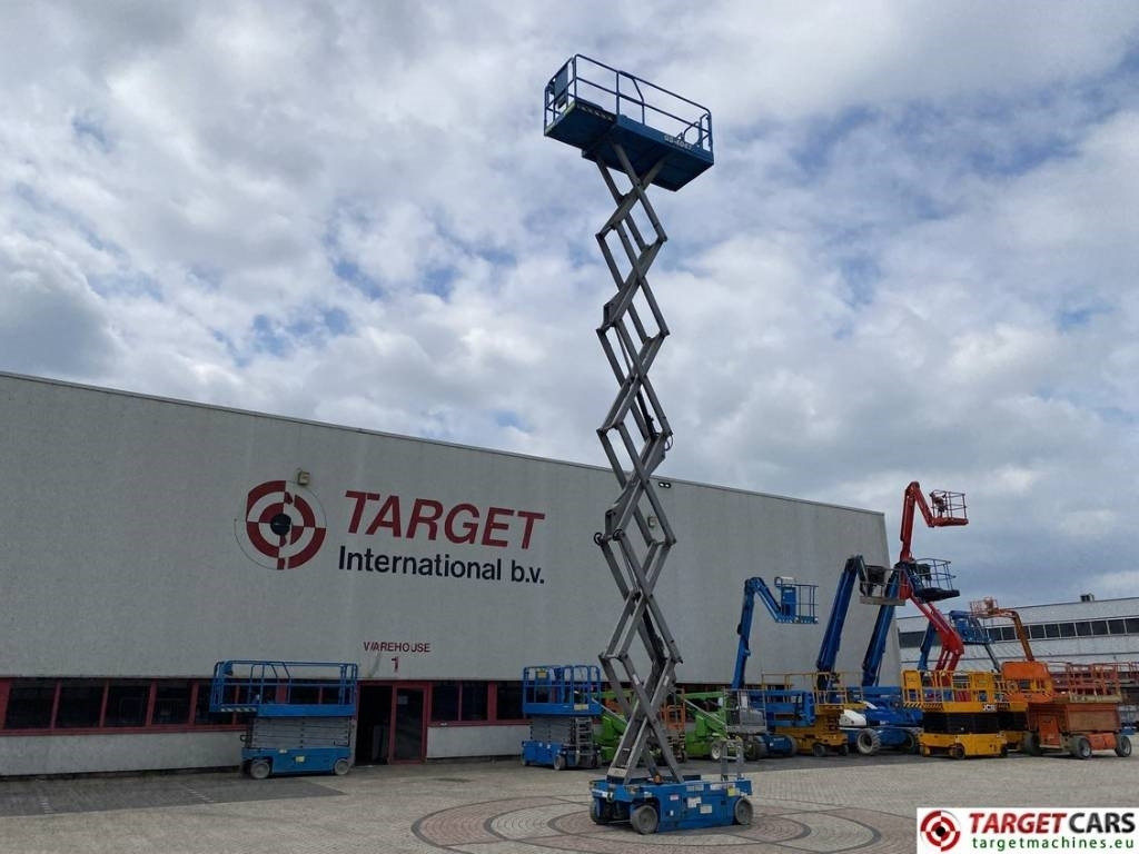 시저 리프트 Genie GS4047 Electric 4047 Scissor Work Lift 1389cm : 사진 6