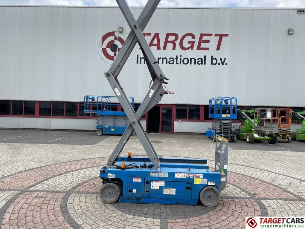 시저 리프트 Genie GS4047 Electric 4047 Scissor Work Lift 1389cm : 사진 19