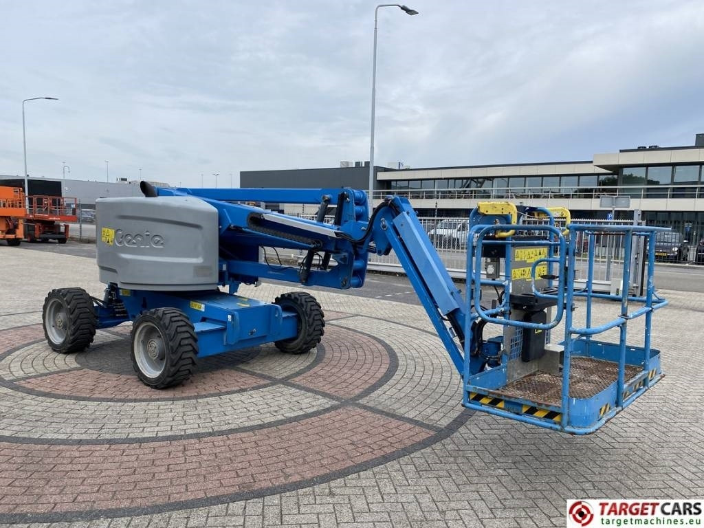 Genie Z-45/25J Diesel 4x4 Articulated Boom Lift 1605cm  - 관절 붐 : 사진 2 Genie Z-45/25J Diesel 4x4 Articulated Boom Lift 1605cm  - 관절 붐 : 사진 2