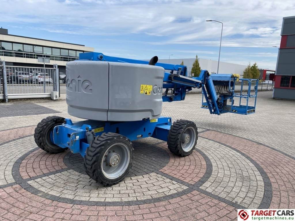 Genie Z-45/25J Diesel 4x4 Articulated Boom Lift 1605cm  - 관절 붐 : 사진 3 Genie Z-45/25J Diesel 4x4 Articulated Boom Lift 1605cm  - 관절 붐 : 사진 3