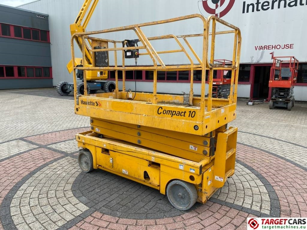 Haulotte Compact 10 Electric Scissor Work Lift 1015cm - 시저 리프트 : 사진 4 Haulotte Compact 10 Electric Scissor Work Lift 1015cm - 시저 리프트 : 사진 4