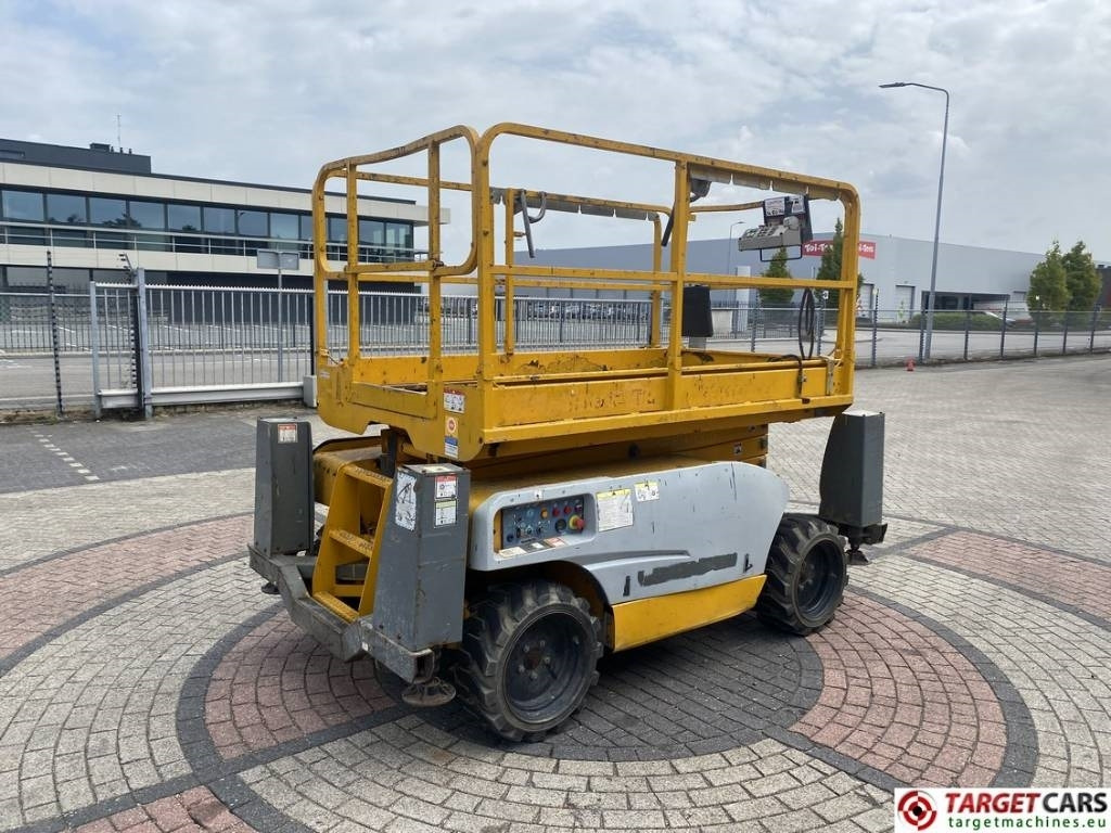 Haulotte Compact 10DX Diesel 4x4 Scissor 1015cm DEFECT - 시저 리프트 : 사진 3 Haulotte Compact 10DX Diesel 4x4 Scissor 1015cm DEFECT - 시저 리프트 : 사진 3