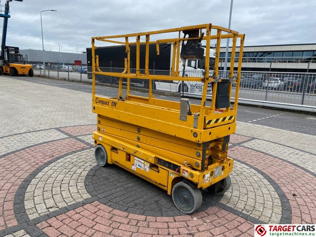 Haulotte Compact 10N Electric Scissor Work Lift 1000cm - 시저 리프트 : 사진 2 Haulotte Compact 10N Electric Scissor Work Lift 1000cm - 시저 리프트 : 사진 2