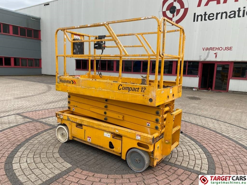 Haulotte Compact 12 Electric Scissor Work Lift 1200cm - 시저 리프트 : 사진 4 Haulotte Compact 12 Electric Scissor Work Lift 1200cm - 시저 리프트 : 사진 4
