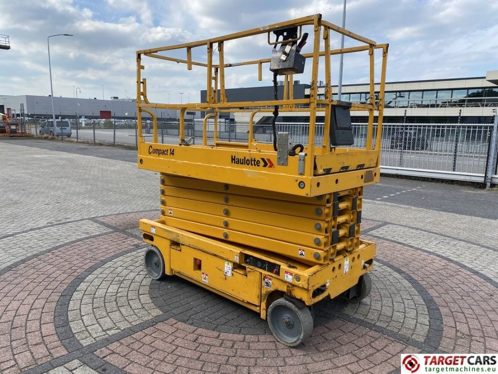 Haulotte Compact 14 Electric Scissor Work Lift 1385cm - 시저 리프트 : 사진 2 Haulotte Compact 14 Electric Scissor Work Lift 1385cm - 시저 리프트 : 사진 2