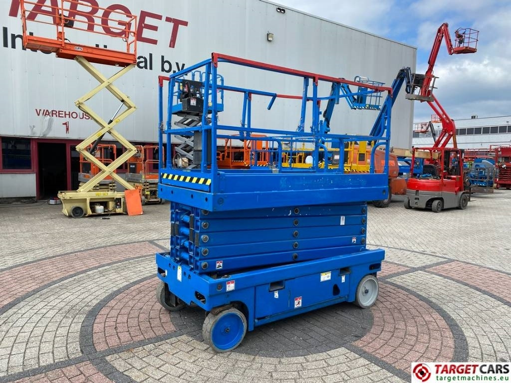 Haulotte Compact 14 Electric Scissor Work Lift 1385cm - 시저 리프트 : 사진 1 Haulotte Compact 14 Electric Scissor Work Lift 1385cm - 시저 리프트 : 사진 1