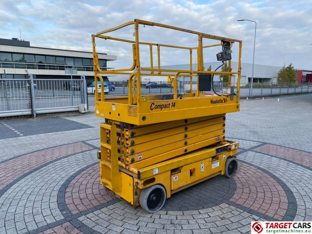 Haulotte Compact 14 Electric Scissor Work Lift 1385cm - 시저 리프트 : 사진 3 Haulotte Compact 14 Electric Scissor Work Lift 1385cm - 시저 리프트 : 사진 3