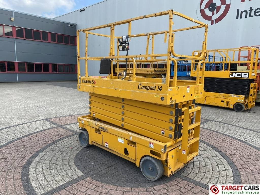 Haulotte Compact 14 Electric Scissor Work Lift 1385cm - 시저 리프트 : 사진 4 Haulotte Compact 14 Electric Scissor Work Lift 1385cm - 시저 리프트 : 사진 4