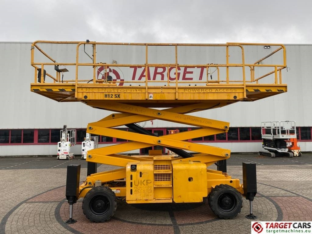 Haulotte H12SDX Diesel H12SX Scissor Work Lift 1200cm - 시저 리프트 : 사진 5 Haulotte H12SDX Diesel H12SX Scissor Work Lift 1200cm - 시저 리프트 : 사진 5