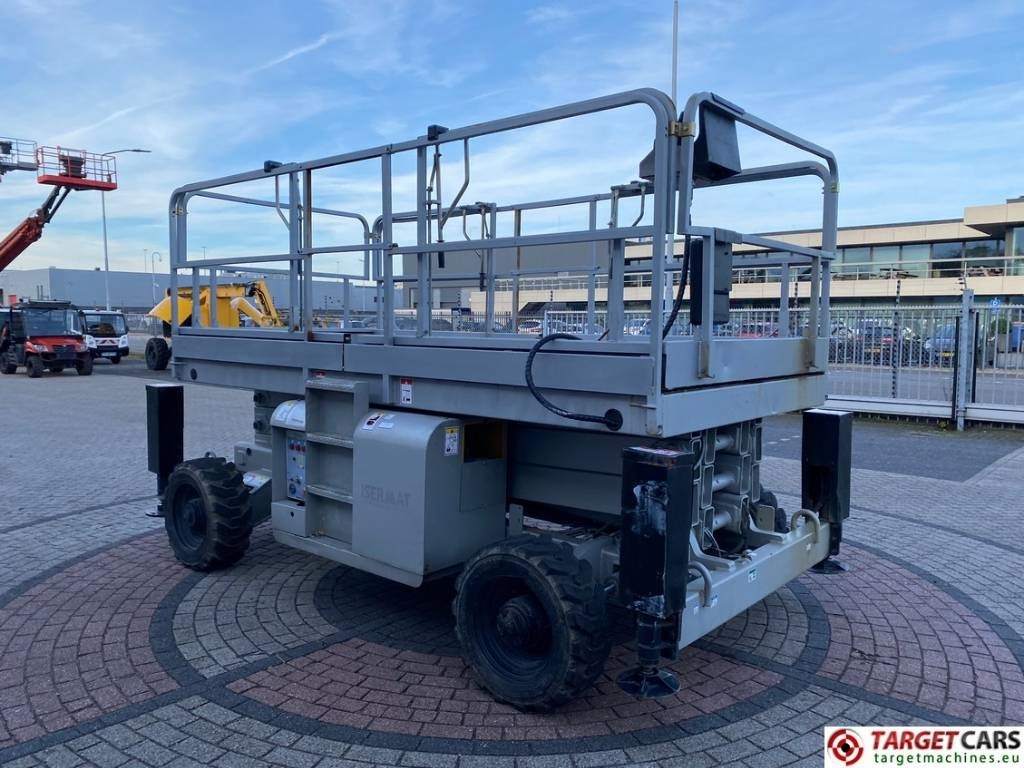 Haulotte H12SX Diesel 4x4 Scissor H12SDX Work Lift 1200cm - 시저 리프트 : 사진 2 Haulotte H12SX Diesel 4x4 Scissor H12SDX Work Lift 1200cm - 시저 리프트 : 사진 2