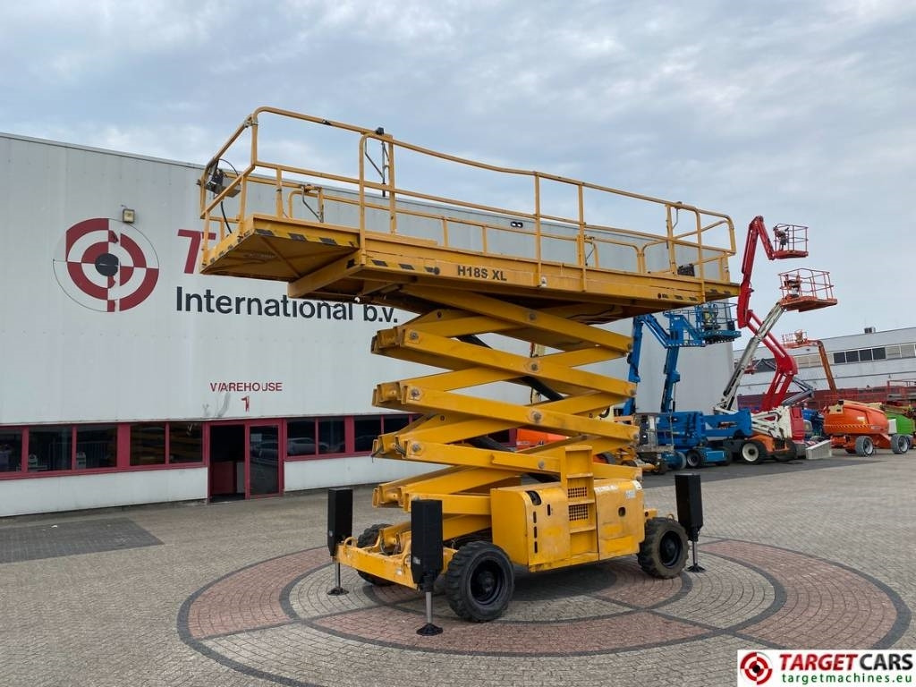 시저 리프트 Haulotte H18SXL Diesel 4x4 Scissor Work Lift 1800cm : 사진 17