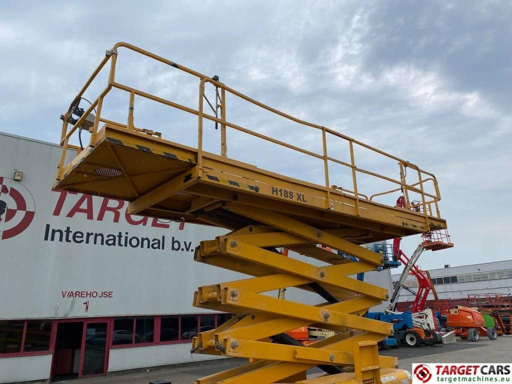 시저 리프트 Haulotte H18SXL Diesel 4x4 Scissor Work Lift 1800cm : 사진 18