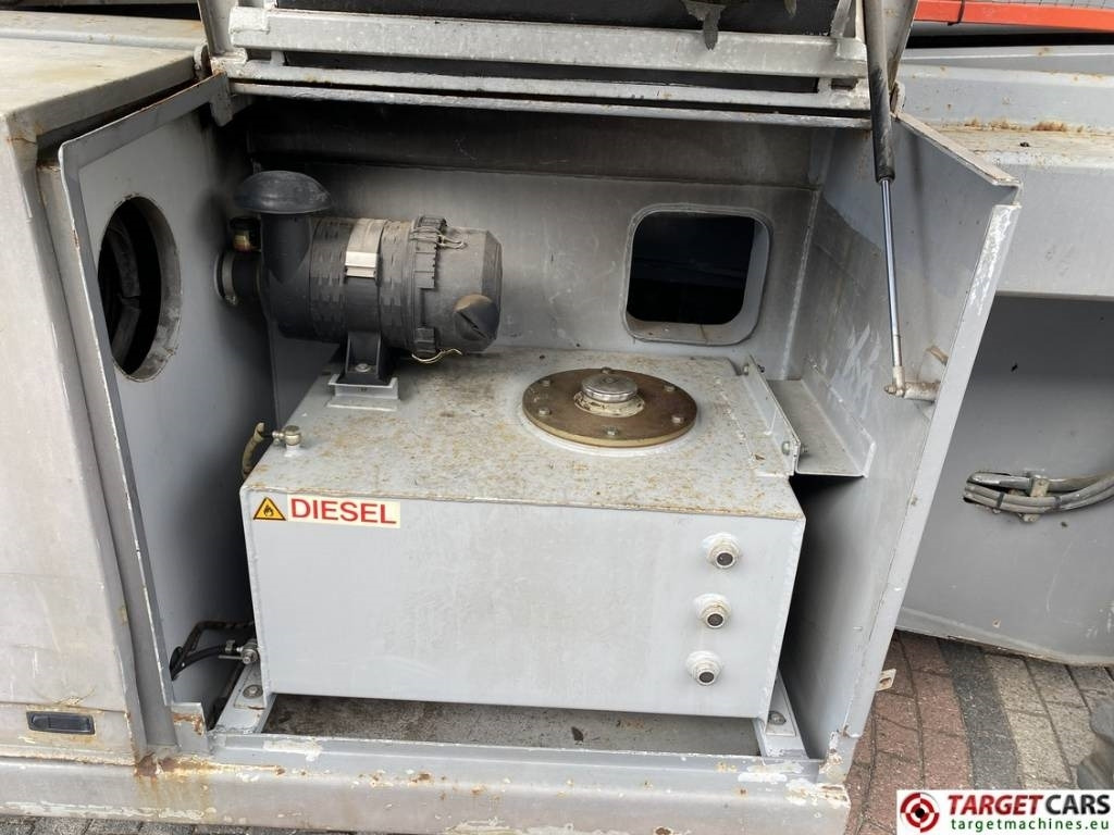 시저 리프트 Holland Lift Combistar M-250DL27 diesel scissor worklift 27.20M : 사진 12