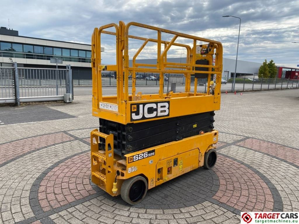 JCB S2632E Electric Scissor Work Lift 1010cm - 시저 리프트 : 사진 3 JCB S2632E Electric Scissor Work Lift 1010cm - 시저 리프트 : 사진 3