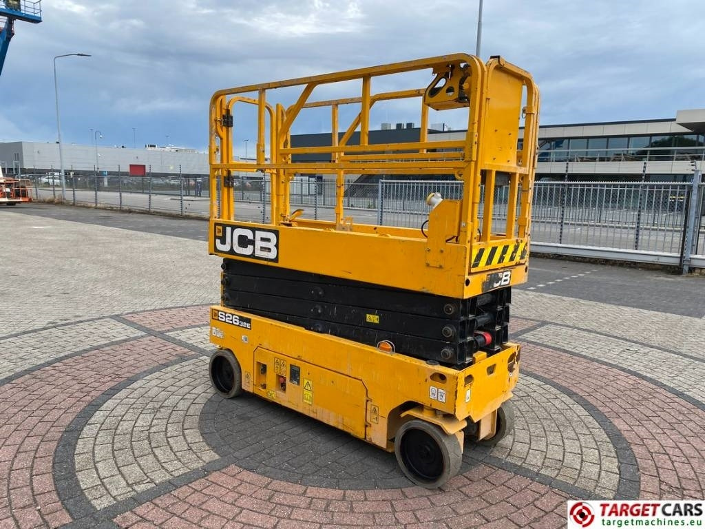 JCB S2632E Electric Scissor Work Lift 1010cm - 시저 리프트 : 사진 2 JCB S2632E Electric Scissor Work Lift 1010cm - 시저 리프트 : 사진 2