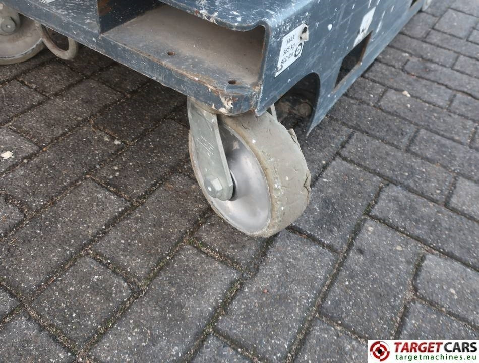 수직 마스트 리프트 JLG 20MVL Electric Vertical Mast Work Lift 794cm : 사진 19 수직 마스트 리프트 JLG 20MVL Electric Vertical Mast Work Lift 794cm : 사진 19