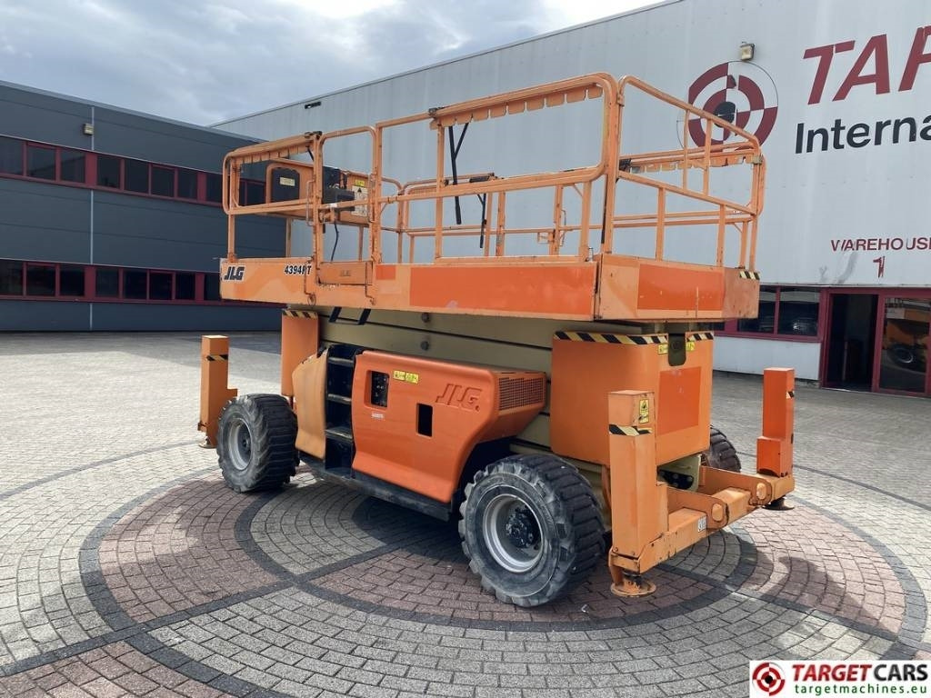 JLG 4394RT Diesel 4x4 Scissor Work Lift 1511cm - 시저 리프트 : 사진 4 JLG 4394RT Diesel 4x4 Scissor Work Lift 1511cm - 시저 리프트 : 사진 4