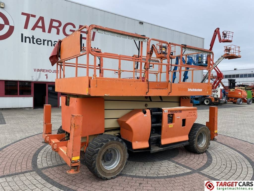 JLG 4394RT Diesel 4x4 Scissor Work Lift 1511cm - 시저 리프트 : 사진 1 JLG 4394RT Diesel 4x4 Scissor Work Lift 1511cm - 시저 리프트 : 사진 1