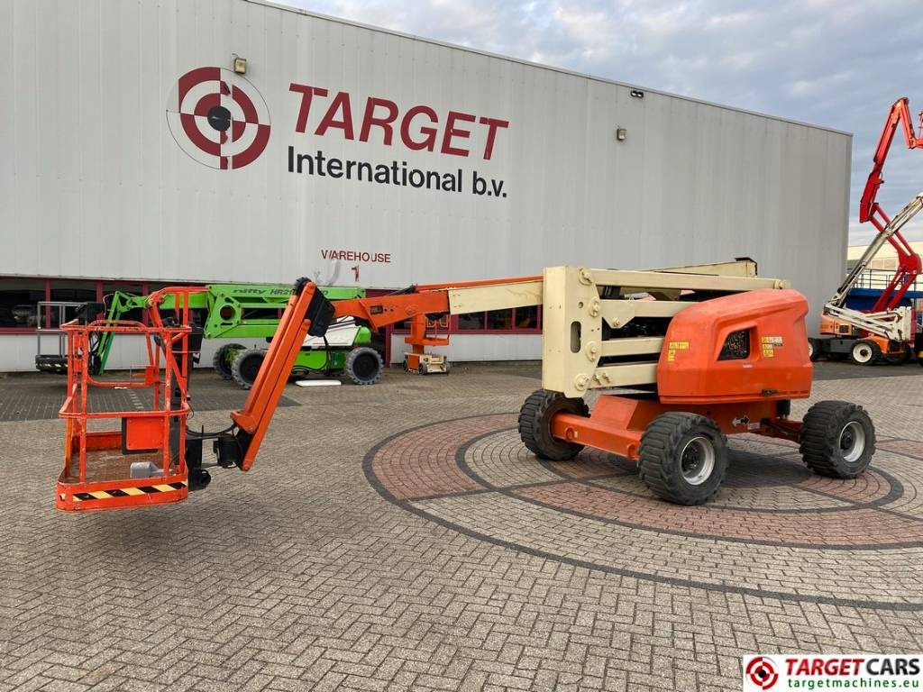 JLG 520AJ Articulated 4x4 Diesel Boom Work Lift 1800cm - 관절 붐 : 사진 1 JLG 520AJ Articulated 4x4 Diesel Boom Work Lift 1800cm - 관절 붐 : 사진 1
