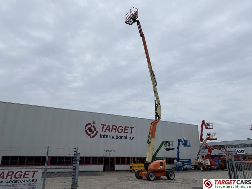 JLG 600AJ Articulated 4x4 Diesel Boom Work Lift 2047cm - 관절 붐 : 사진 5 JLG 600AJ Articulated 4x4 Diesel Boom Work Lift 2047cm - 관절 붐 : 사진 5