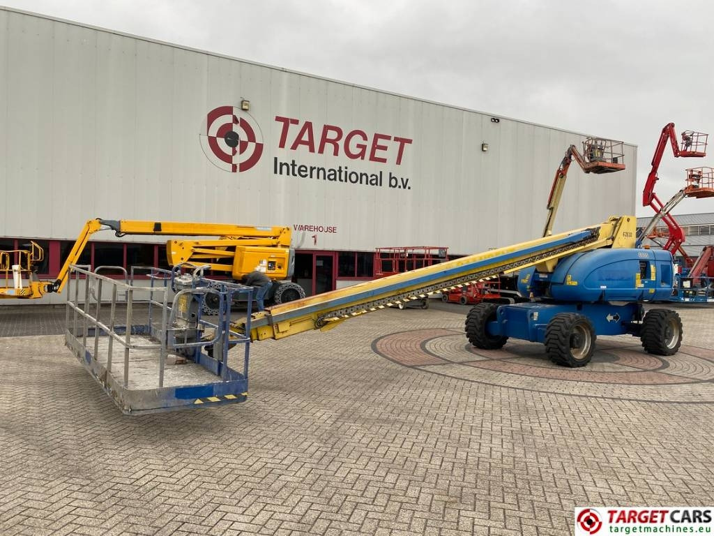 JLG 680S Telescopic 4x4 Diesel Boom Work Lift 2273cm - 텔레스코픽 붐 : 사진 1 JLG 680S Telescopic 4x4 Diesel Boom Work Lift 2273cm - 텔레스코픽 붐 : 사진 1
