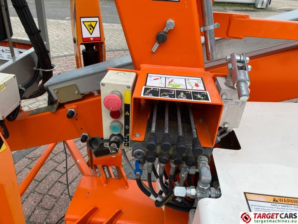 견인식 붐 리프트 Niftylift 120TAC Towable Articulated Electric BoomLift 12.2M : 사진 12 견인식 붐 리프트 Niftylift 120TAC Towable Articulated Electric BoomLift 12.2M : 사진 12