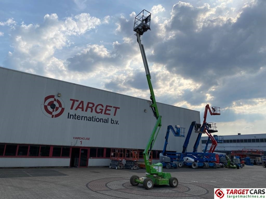 Niftylift HR12NDE HyBrid Articulated Boom Work Lift 1220cm - 관절 붐 : 사진 5 Niftylift HR12NDE HyBrid Articulated Boom Work Lift 1220cm - 관절 붐 : 사진 5