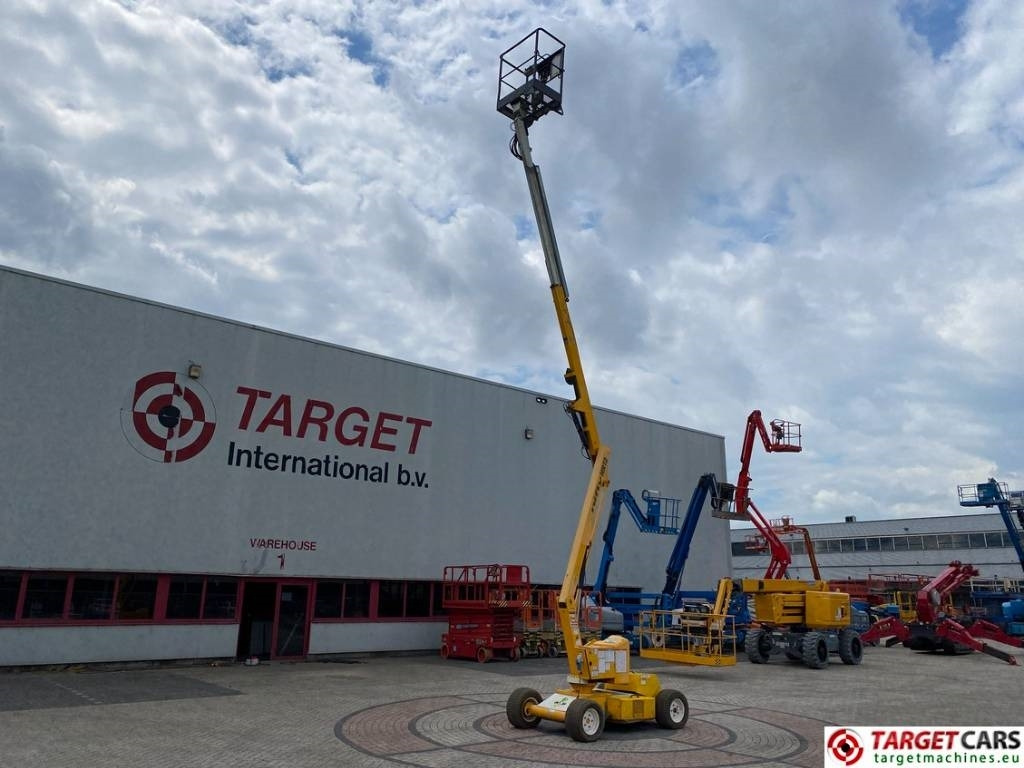 Niftylift HR12NDE HyBrid Articulated Boom Work Lift 1220cm - 관절 붐 : 사진 5 Niftylift HR12NDE HyBrid Articulated Boom Work Lift 1220cm - 관절 붐 : 사진 5