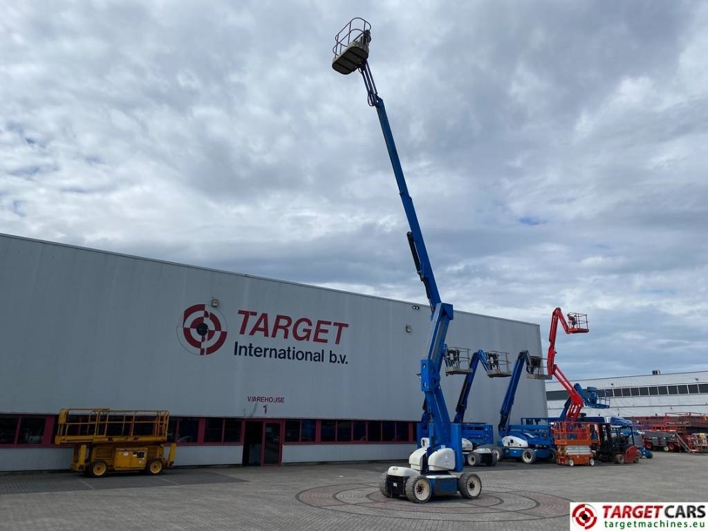 Niftylift HR15NDE HyBrid Articulated Boom Work Lift 1550cm - 관절 붐 : 사진 5 Niftylift HR15NDE HyBrid Articulated Boom Work Lift 1550cm - 관절 붐 : 사진 5