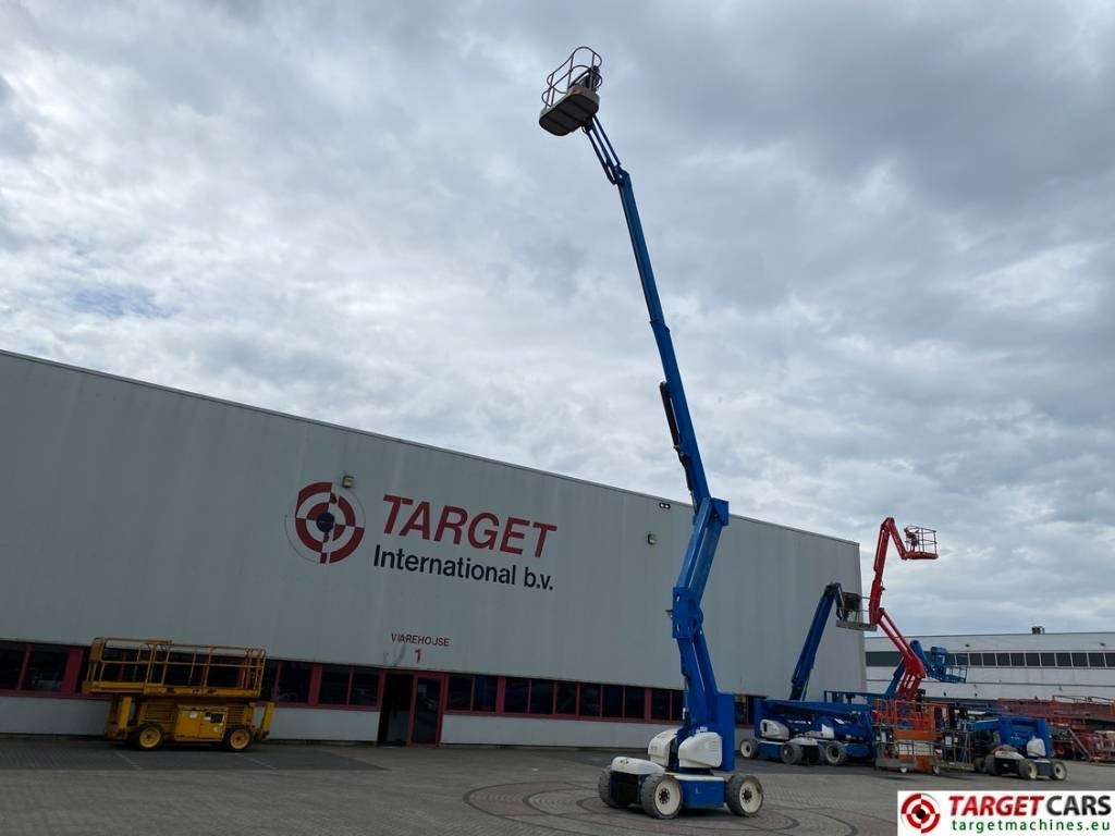 Niftylift HR15NDE HyBrid Articulated Boom Work Lift 1550cm - 관절 붐 : 사진 5 Niftylift HR15NDE HyBrid Articulated Boom Work Lift 1550cm - 관절 붐 : 사진 5