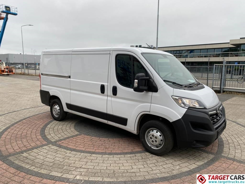 Opel Movano 2.2D BlueHDI 140HP Panel Van L2H1 - 패널 밴 : 사진 2 Opel Movano 2.2D BlueHDI 140HP Panel Van L2H1 - 패널 밴 : 사진 2