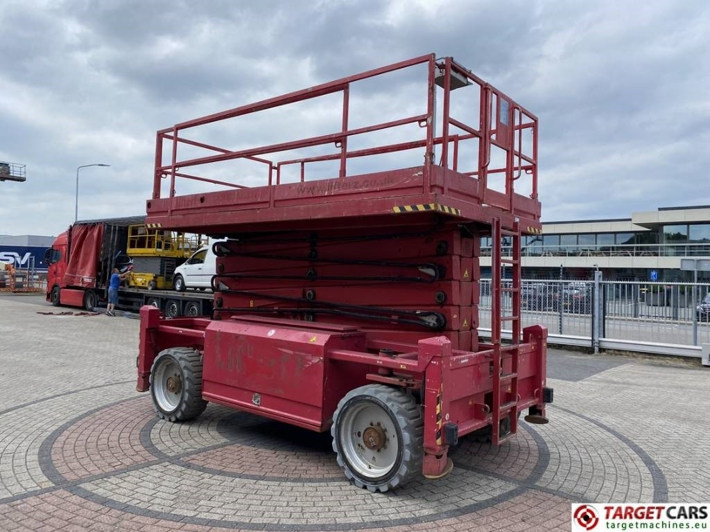 PB-Lift S225-24DS 4WD Diesel 4x4 Scissor Work Lift 2250cm - 시저 리프트 : 사진 2 PB-Lift S225-24DS 4WD Diesel 4x4 Scissor Work Lift 2250cm - 시저 리프트 : 사진 2
