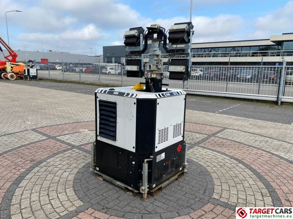 SMC SL80 Tower Light SL80K 4x300W Led - 조명 타워 : 사진 2 SMC SL80 Tower Light SL80K 4x300W Led - 조명 타워 : 사진 2