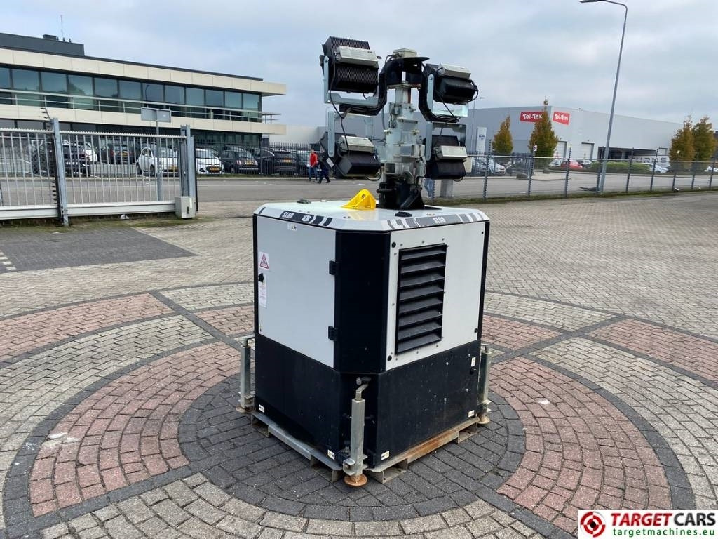 SMC SL80 Tower Light SL80K 4x300W Led - 조명 타워 : 사진 3 SMC SL80 Tower Light SL80K 4x300W Led - 조명 타워 : 사진 3