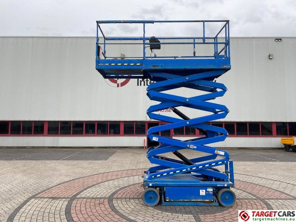 SkyJack SJ4732 Electric 4732 Scissor Work Lift 1165cm - 시저 리프트 : 사진 4 SkyJack SJ4732 Electric 4732 Scissor Work Lift 1165cm - 시저 리프트 : 사진 4