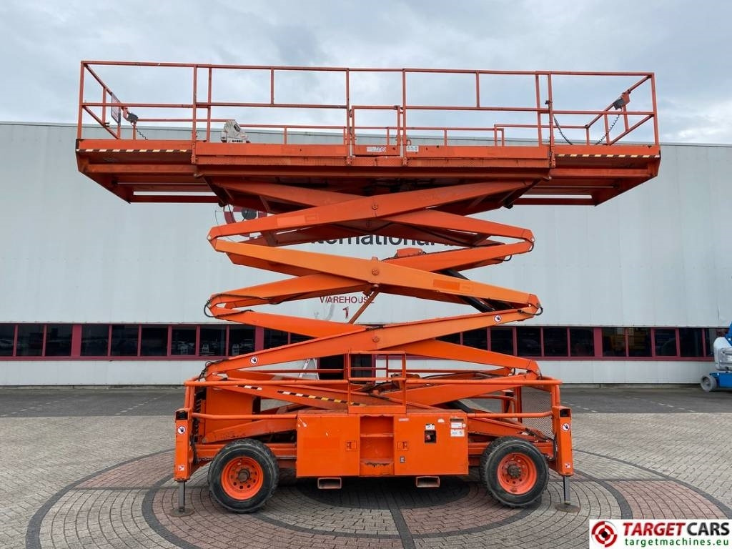 SkyJack SJ9250 RT Diesel 4x4 Scissor Work Lift 1720cm - 시저 리프트 : 사진 5 SkyJack SJ9250 RT Diesel 4x4 Scissor Work Lift 1720cm - 시저 리프트 : 사진 5