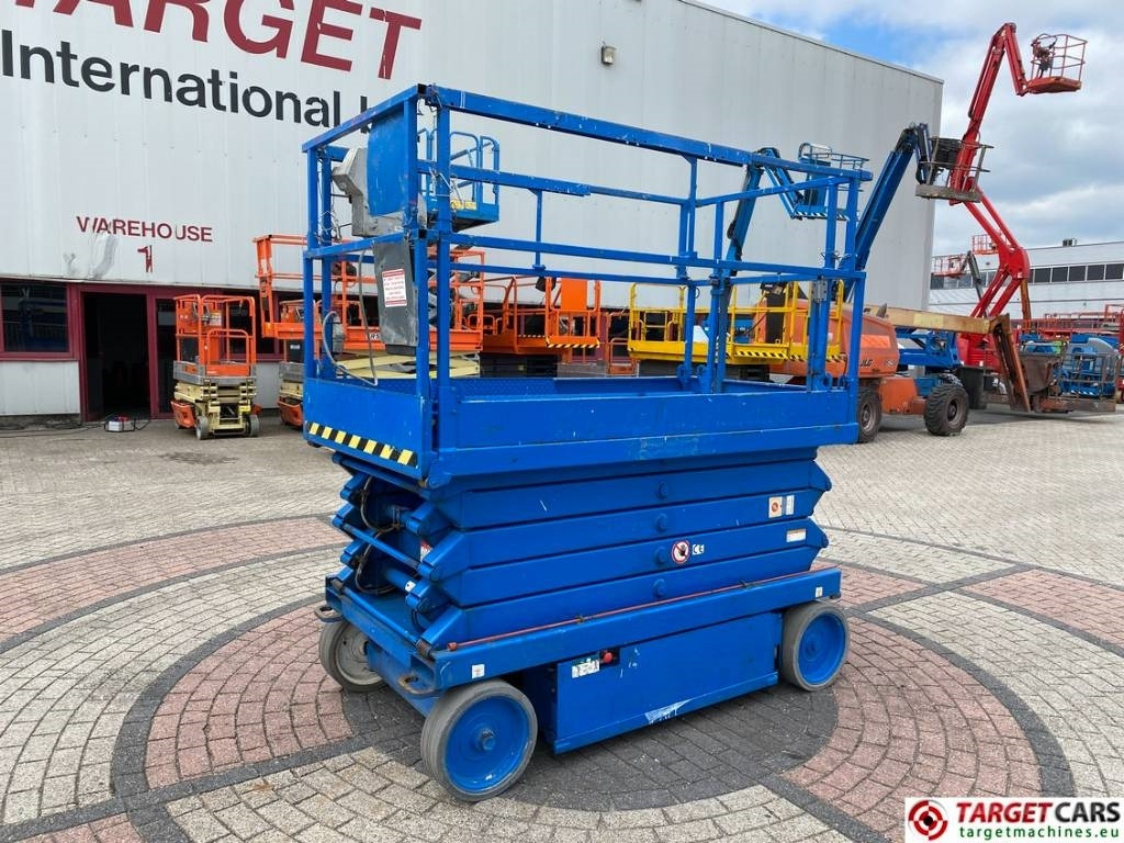 SkyJack SJIII-4632 Electric 4632 Scissor Work Lift 1170cm - 시저 리프트 : 사진 1 SkyJack SJIII-4632 Electric 4632 Scissor Work Lift 1170cm - 시저 리프트 : 사진 1