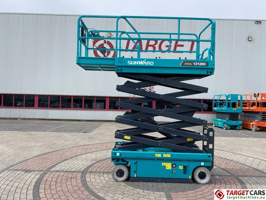 Sunward SWSL1212DC Electric Scissor Work LIft 1200cm - 시저 리프트 : 사진 5 Sunward SWSL1212DC Electric Scissor Work LIft 1200cm - 시저 리프트 : 사진 5