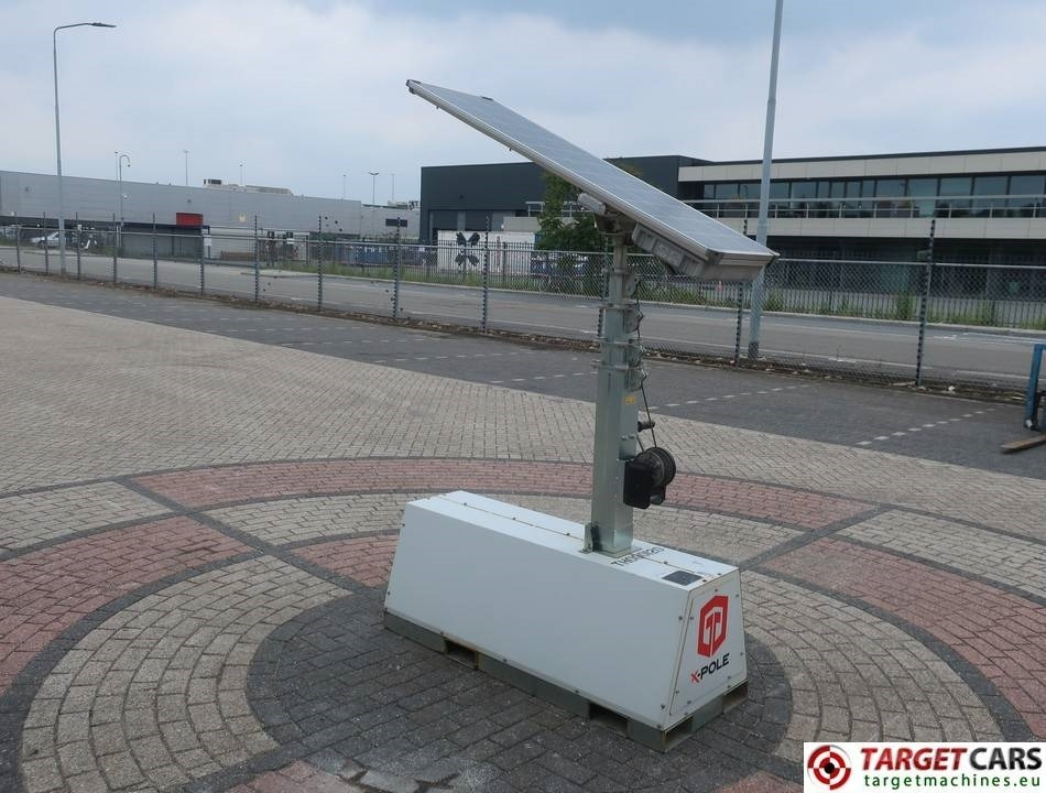 Trime X-Polar Solar Panel 50W Led Tower Light - 조명 타워 : 사진 2 Trime X-Polar Solar Panel 50W Led Tower Light - 조명 타워 : 사진 2