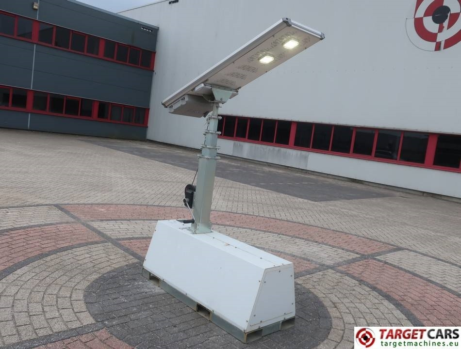 Trime X-Polar Solar Panel 50W Led Tower Light - 조명 타워 : 사진 4 Trime X-Polar Solar Panel 50W Led Tower Light - 조명 타워 : 사진 4