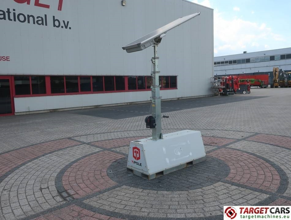 Trime X-Pole Led Solar Tower Light 2x25W - 조명 타워 : 사진 1 Trime X-Pole Led Solar Tower Light 2x25W - 조명 타워 : 사진 1