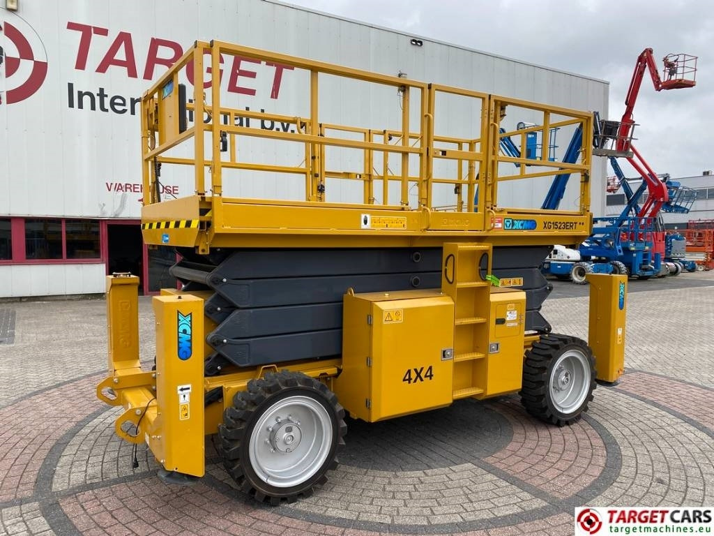 XCMG XG1523ERT Electric 4x4 Scissor Work Lift 1500cm - 시저 리프트 : 사진 1 XCMG XG1523ERT Electric 4x4 Scissor Work Lift 1500cm - 시저 리프트 : 사진 1