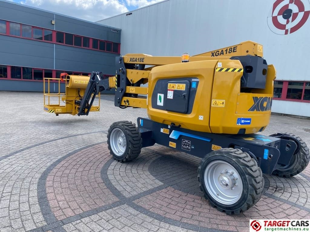 XCMG XGA18E Articulated 4x4 Diesel Boom Work Lift 18M - 관절 붐 : 사진 4 XCMG XGA18E Articulated 4x4 Diesel Boom Work Lift 18M - 관절 붐 : 사진 4
