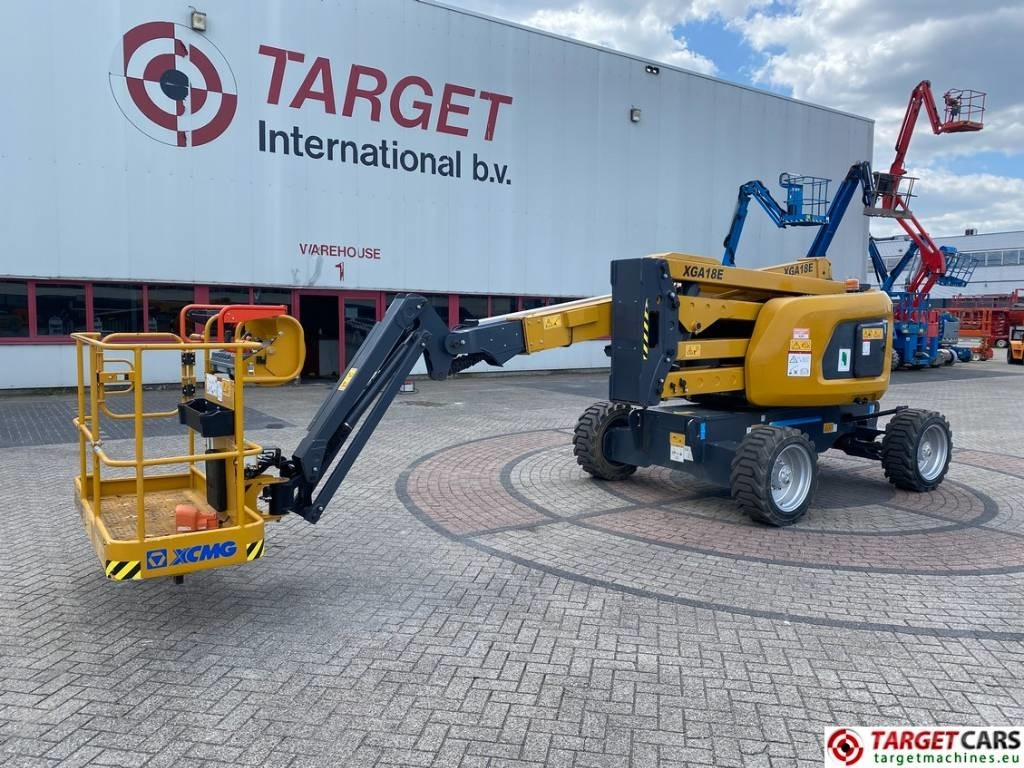 XCMG XGA18E Articulated 4x4 Diesel Boom Work Lift 18M - 관절 붐 : 사진 1 XCMG XGA18E Articulated 4x4 Diesel Boom Work Lift 18M - 관절 붐 : 사진 1