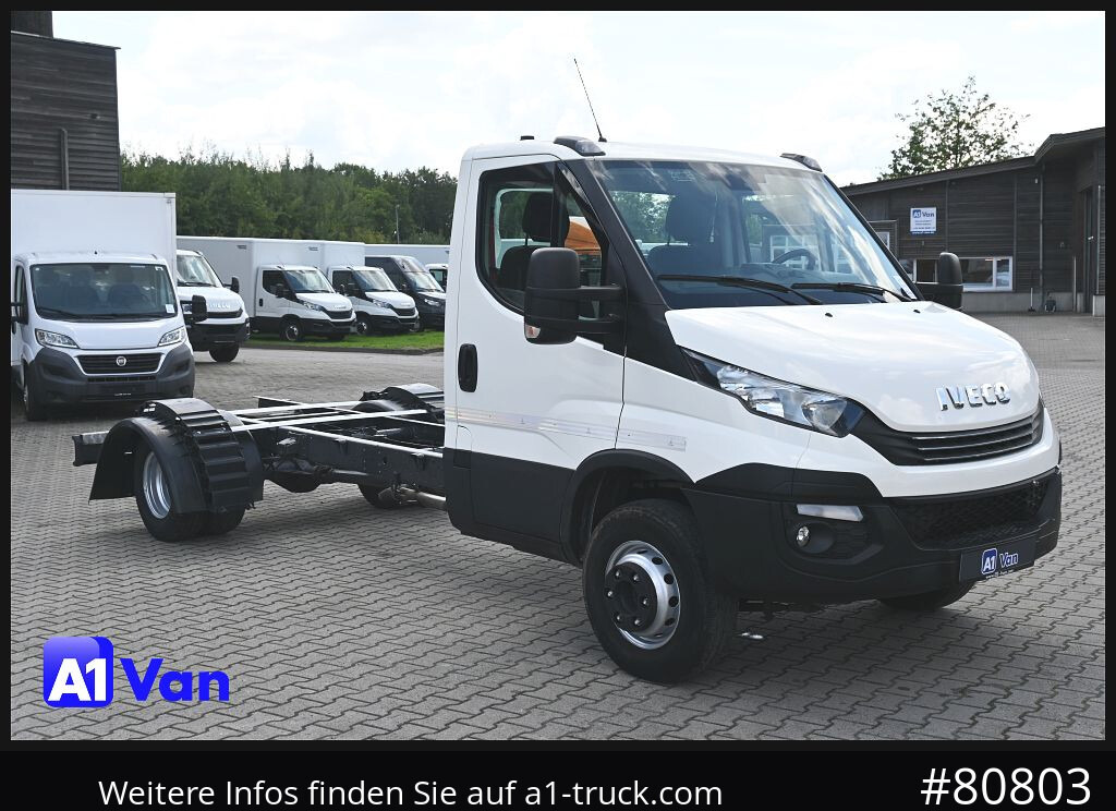 IVECO Daily 70C21 A8V/P Fahrgestell, Klima, Standheizung, - 캡 새시 트럭 : 사진 1 IVECO Daily 70C21 A8V/P Fahrgestell, Klima, Standheizung, - 캡 새시 트럭 : 사진 1