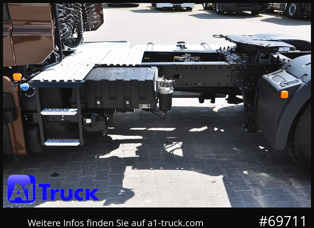 MAN TGX 18,480 BLS Intarder Standklima, Soundsystem - 트랙터 유닛 : 사진 2 MAN TGX 18,480 BLS Intarder Standklima, Soundsystem - 트랙터 유닛 : 사진 2