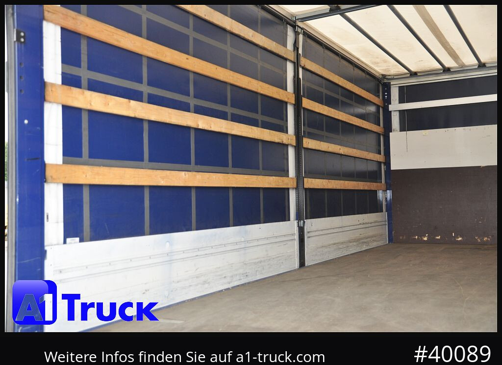 RENAULT D 240, 4x2, Ladebordwand, LBW, guter Zustand - 커튼사이더 트럭 : 사진 2 RENAULT D 240, 4x2, Ladebordwand, LBW, guter Zustand - 커튼사이더 트럭 : 사진 2