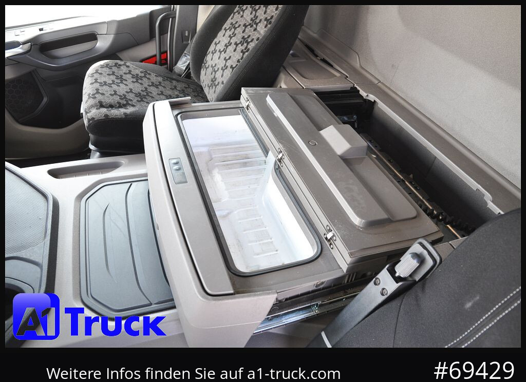 음료 트럭 SCANIA P 320 P 6x2,, Getränke, Lenkachse, LBW: Dhollandia DHLM 30 : 사진 6 음료 트럭 SCANIA P 320 P 6x2,, Getränke, Lenkachse, LBW: Dhollandia DHLM 30 : 사진 6